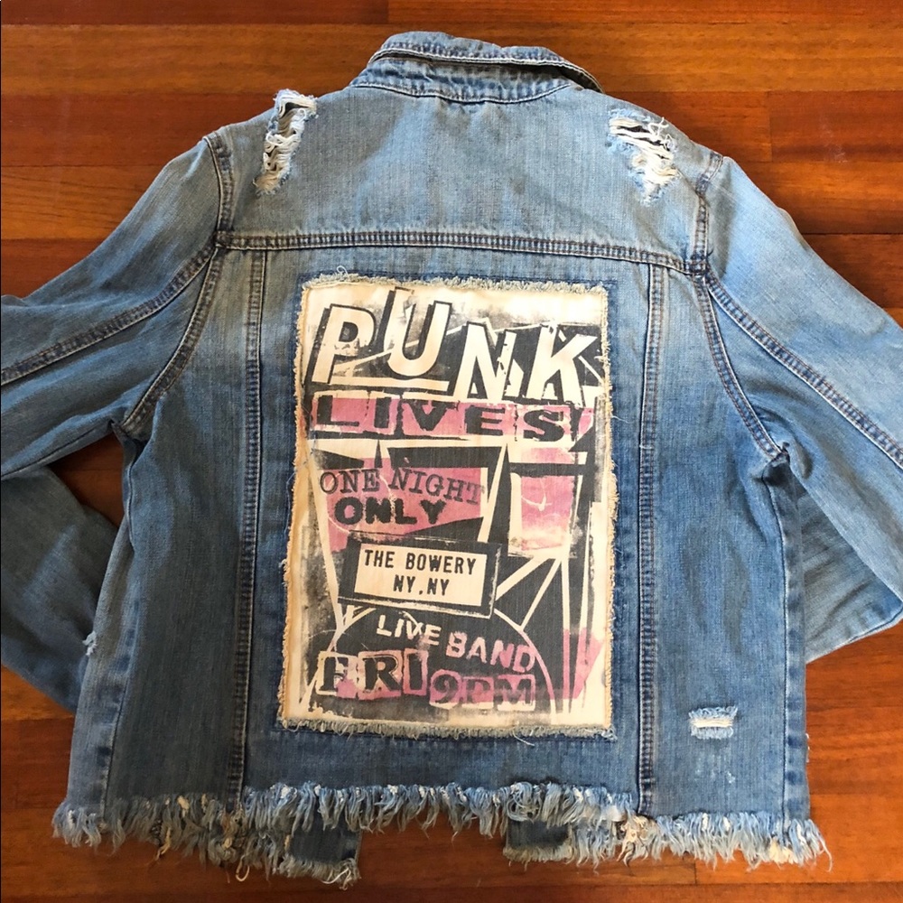 Bethany Mota PUNK distressed denim Jean Jacket M